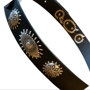 Women’s Black Leather Belt Size M Western Southwestern Vibe Studs and Stitching